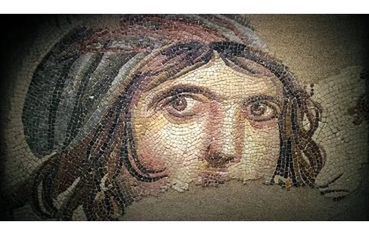Çingene Kızı’nın Bir Parçası Daha Eve Döndü